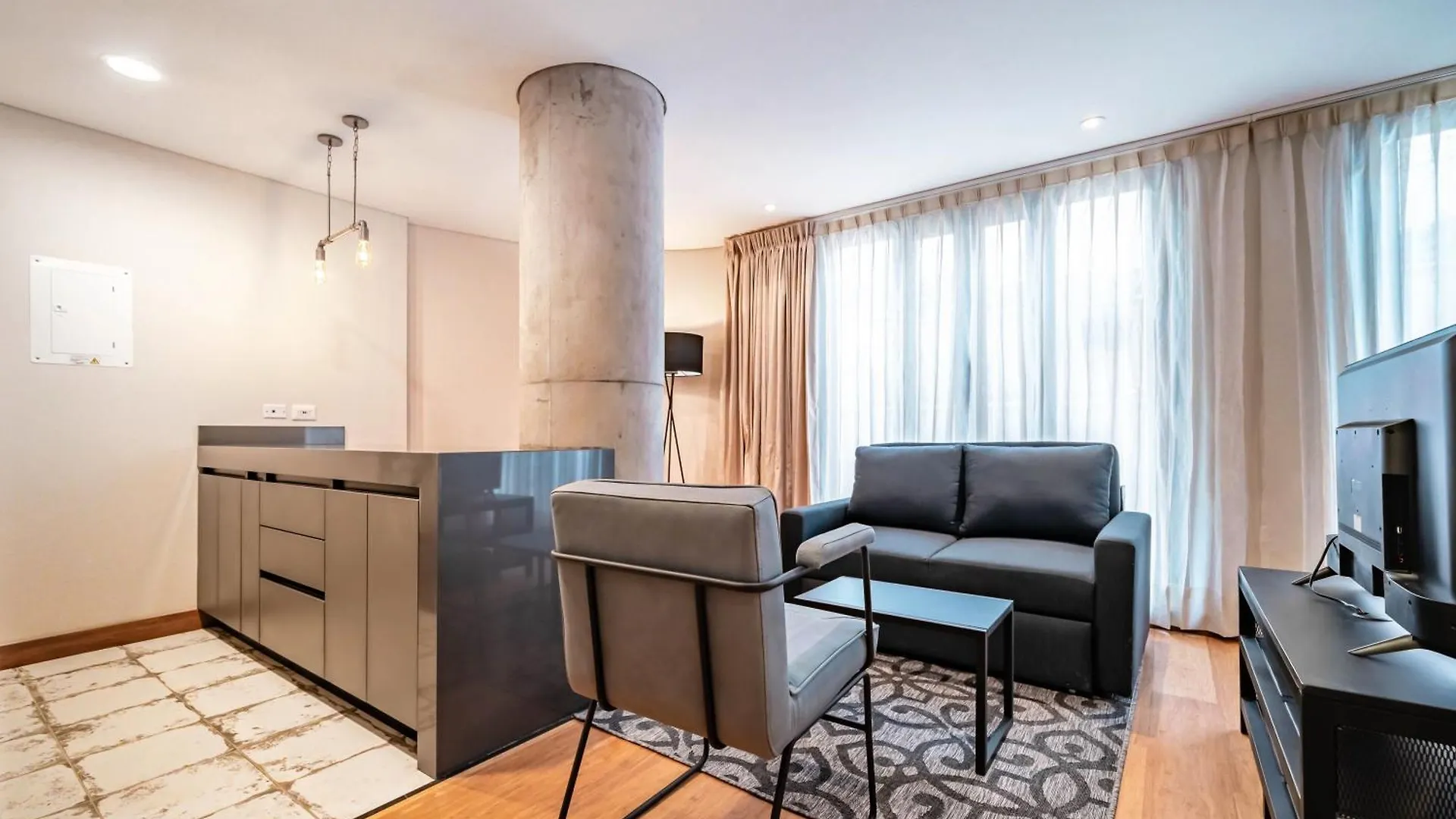 Morph Candelaria - Gestion Hotelera Bogota